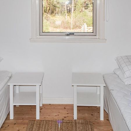 Gorgeous Home In Borrby With Wifi Exteriör bild