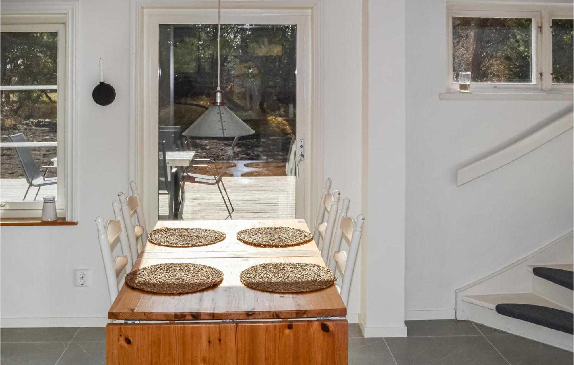 Gorgeous Home In Borrby With Wifi Exteriör bild