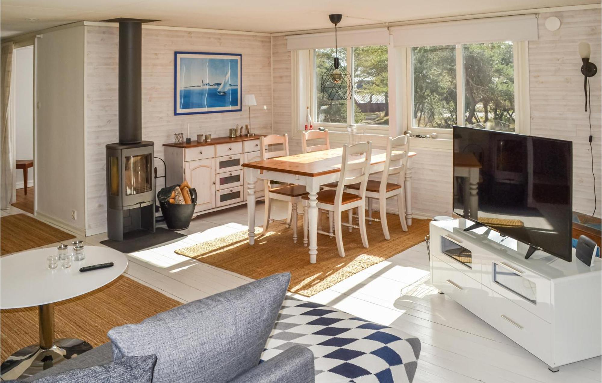 Gorgeous Home In Borrby With Wifi Exteriör bild